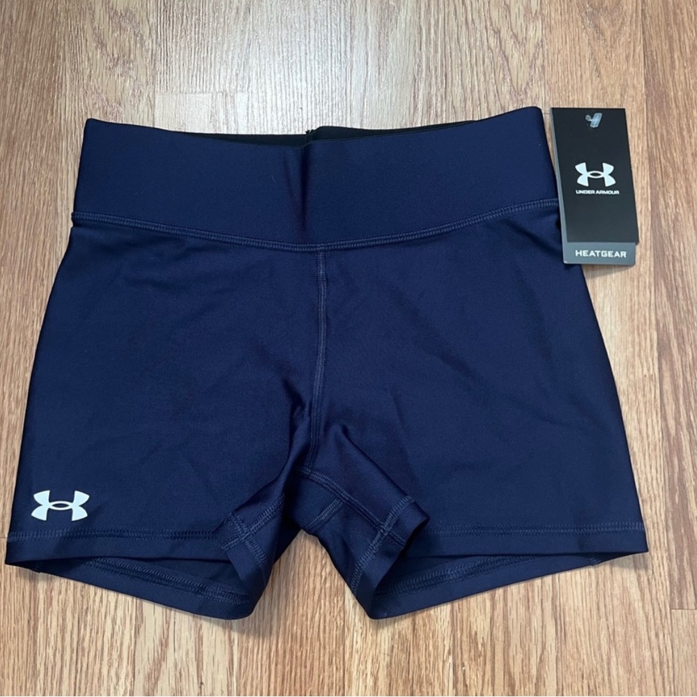 Under Armour black and navy short bundle
